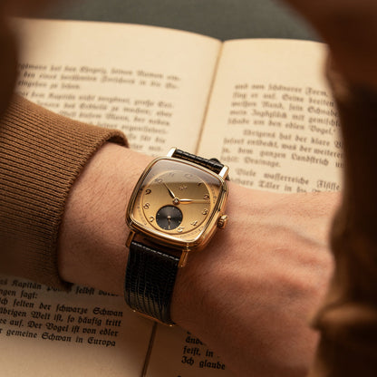 AV86 | Montre mécanique ''1954 Amalfi'' 36 mm | Or / Or