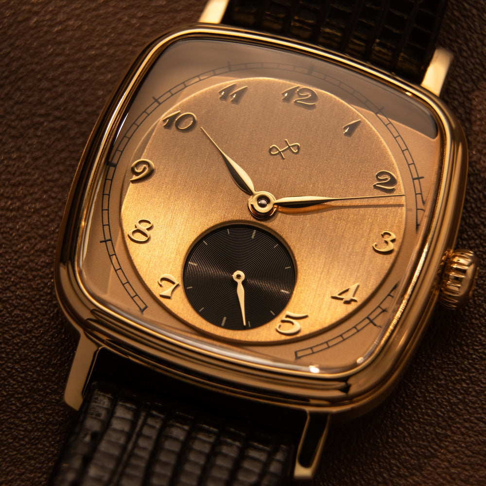 AV86 | Montre mécanique ''1954 Amalfi'' 36 mm | Or / Or