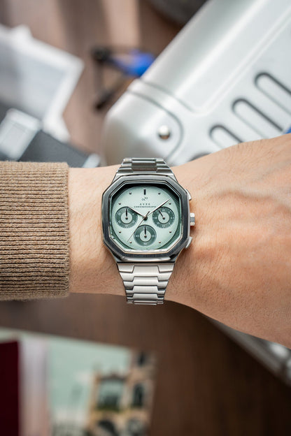 AV86 | Montre Chronographe ''1904'' 38 mm - Acier / Vert clair et vert foncé