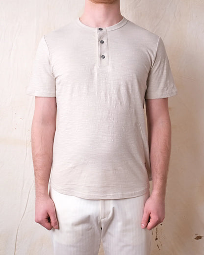 Outclass | T-shirt en cotton slub à col henley - Birch