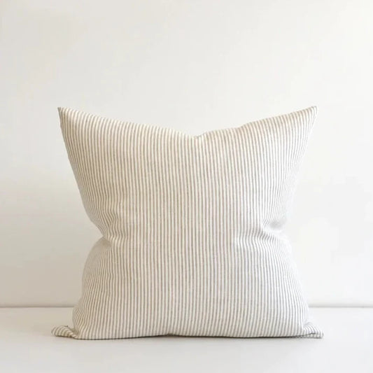 Linen Way | Coussin Austin - Blanc avec fines rayures naturelles