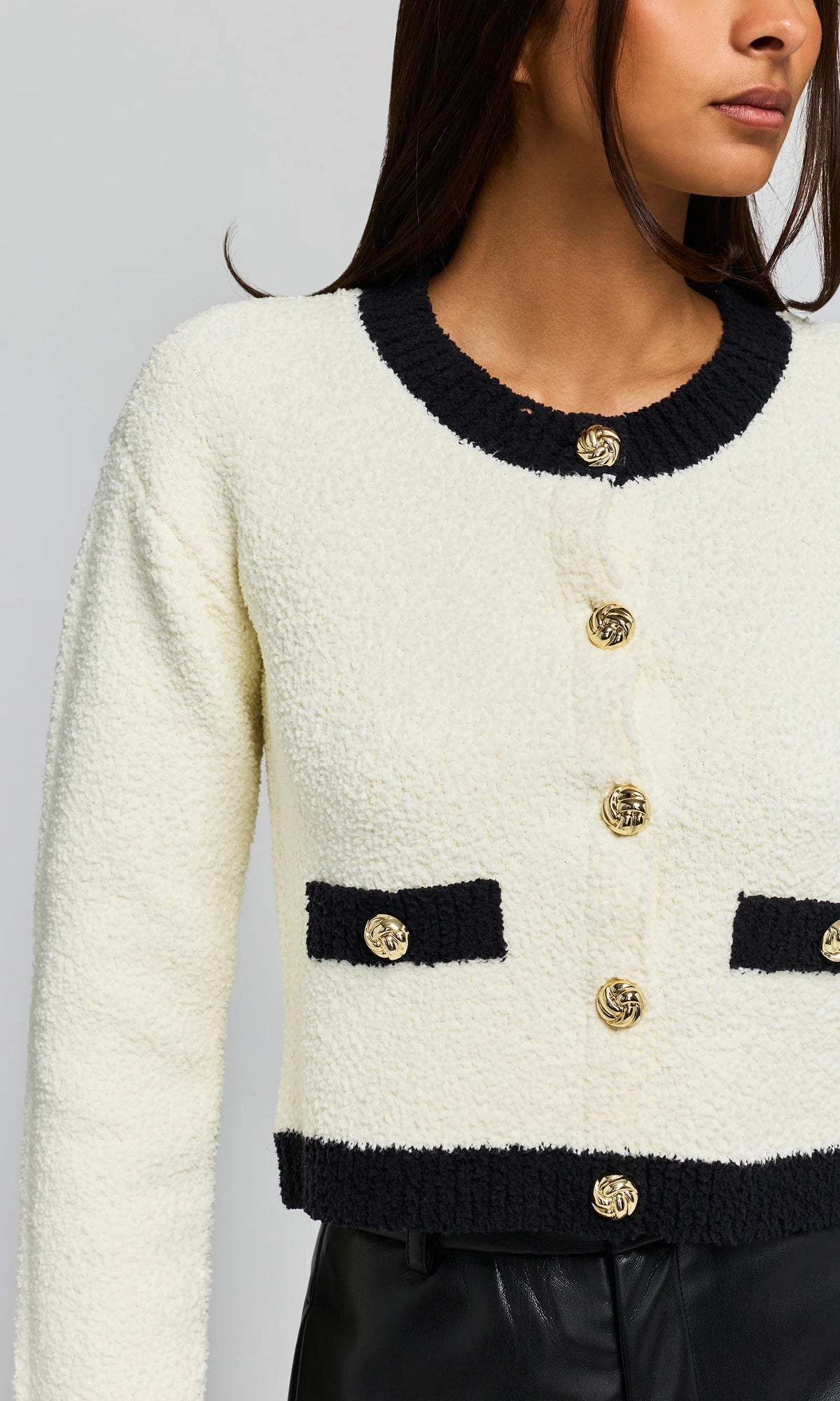 Generation Love | Cardigan en bouclé 'Erica' | Crème/Noir