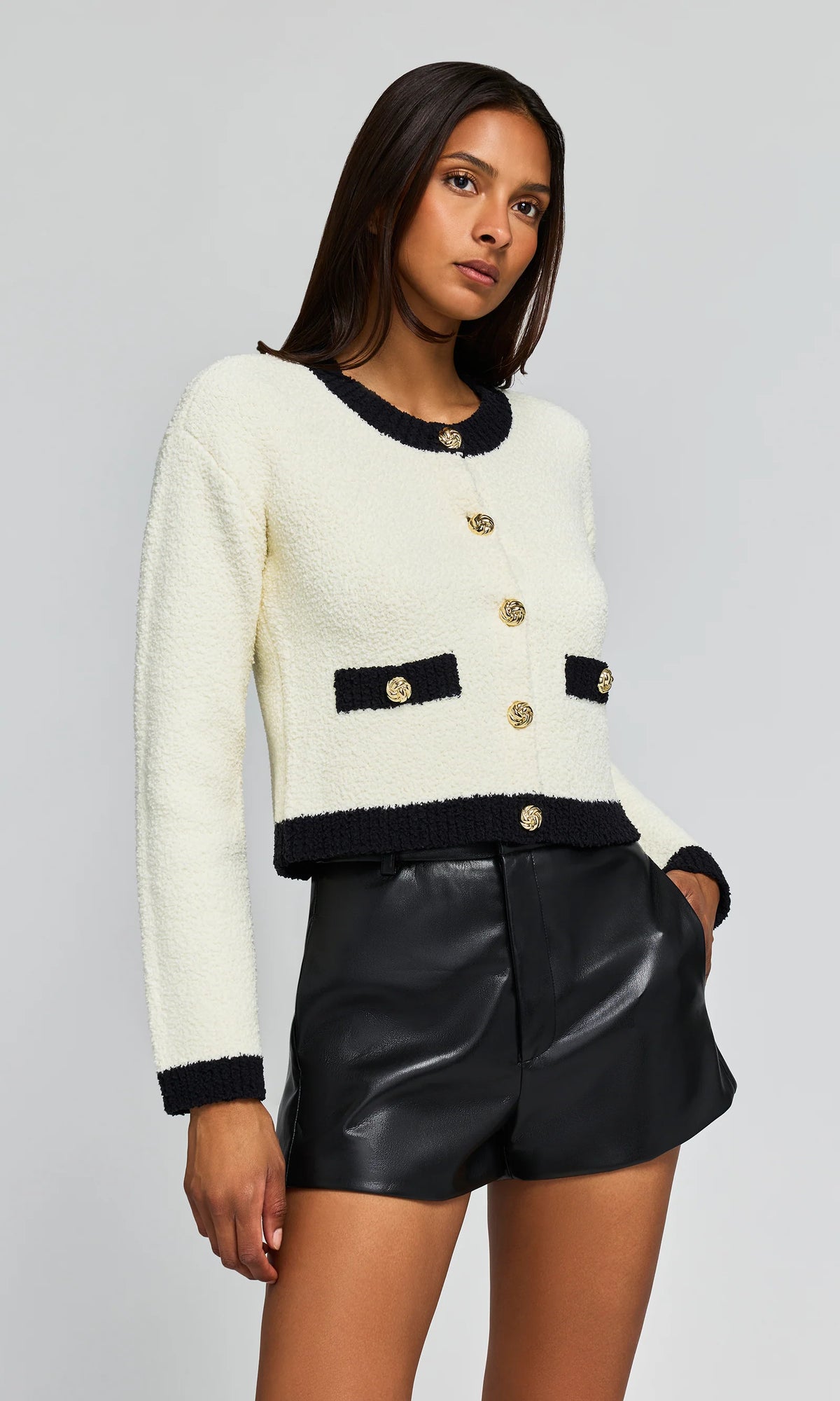 Generation Love | Cardigan en bouclé 'Erica' | Crème/Noir