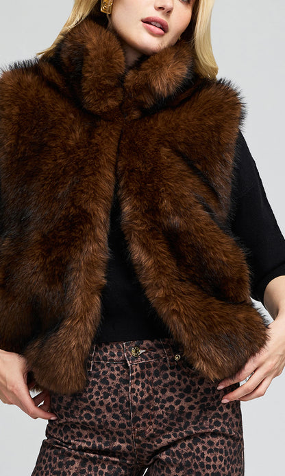 Generation Love | Veste sans manches en fausse fourrure 'Liona' | Bistre
