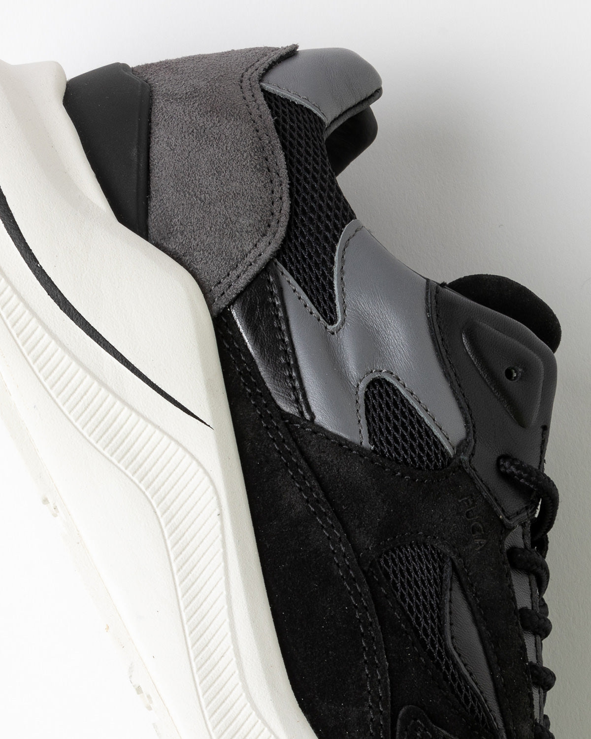 D.A.T.E | Baskets Fuga Mesh - Noir et gris