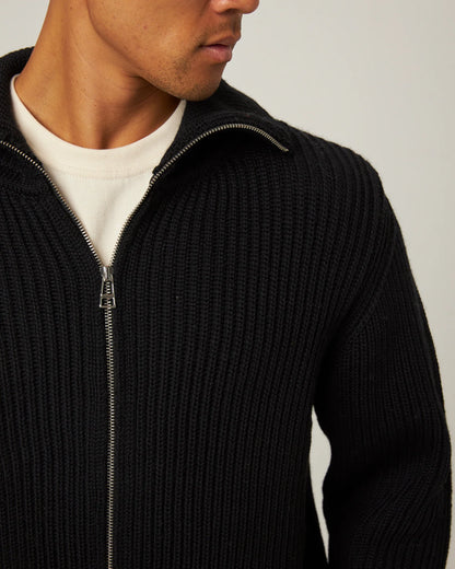 Peregrine | Le Cardigan ''Fisherman'' en laine mérinos - Noir