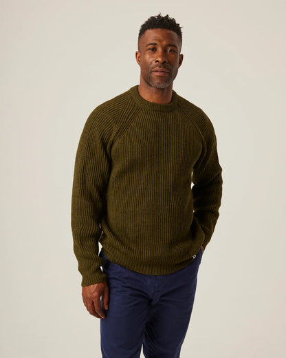 Peregrine | Pull ''Ford'' en laine mérinos  - Olive