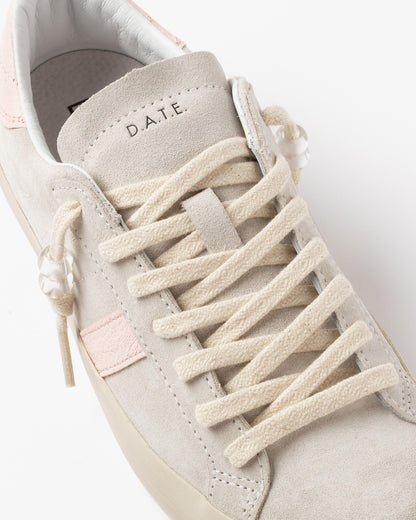 D.A.T.E. | Les baskets en daim ''Hill Low'' | Couleur lait