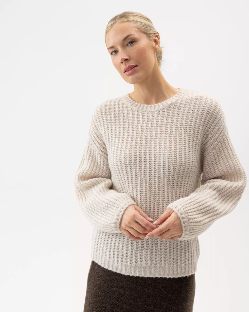 Holebrook Sweden | Pull  'Cajsa' | Beige
