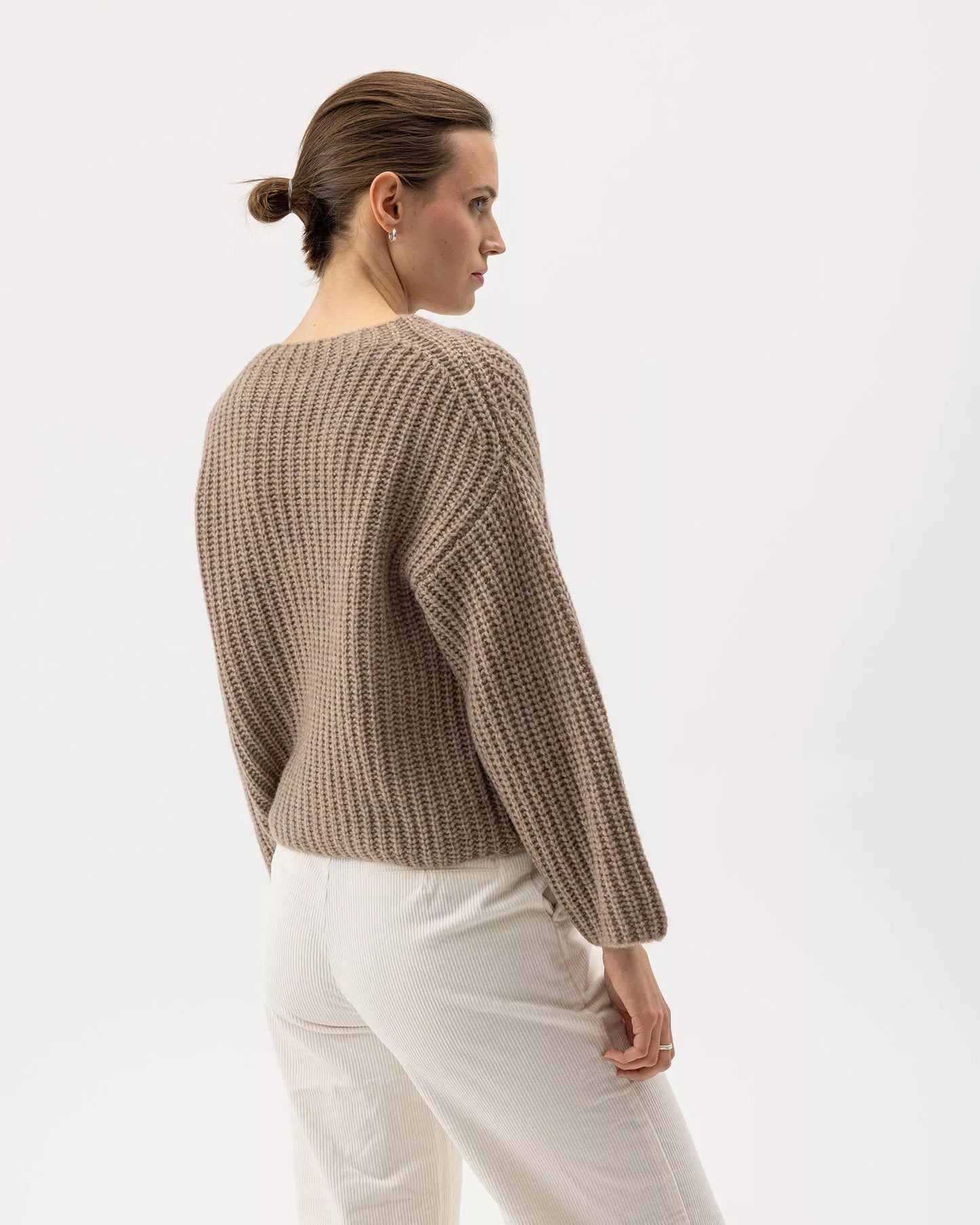 Holebrook Sweden | Pull Cajsa- Avoine