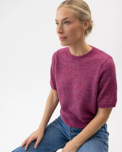 Holebrook Sweden | Pull à manche court  'Elizabeth' | Fuchsia