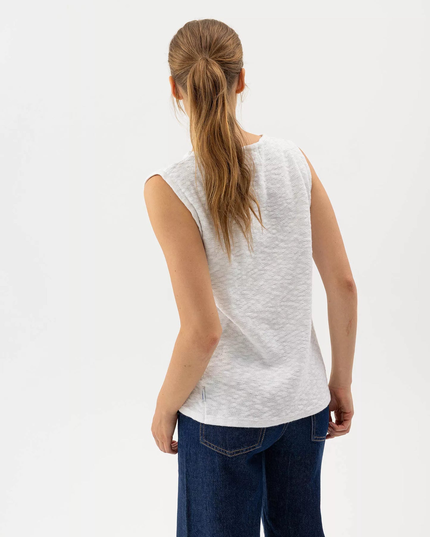 Holebrook Sweden | Top "Juni" sans manches en maille | Blanc