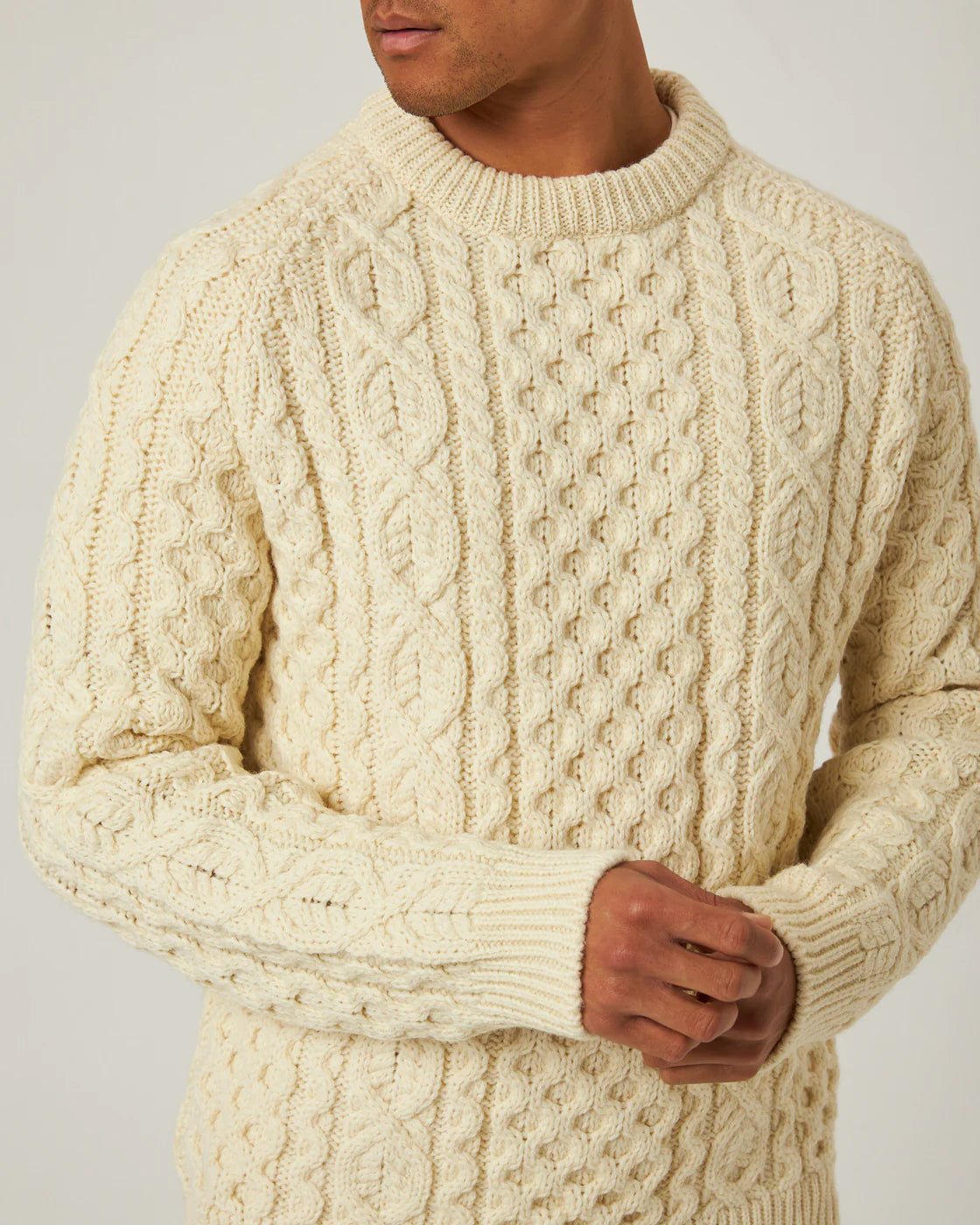 Peregrine | Pull ''Hudson Aran'' en laine britannique - Écru