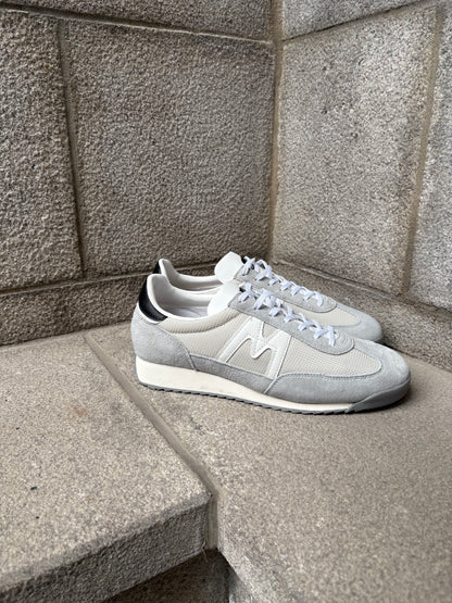 KARHU | Baskets " Mestari" - Bleu aube / Blanc