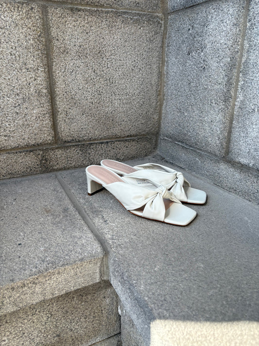 Sister X Soeur | Mules "ESTELLE" - Beige