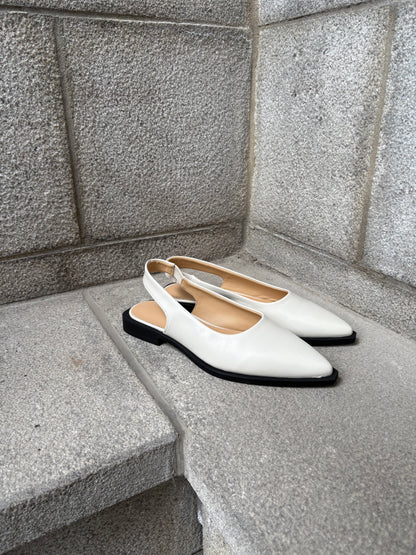 Copenhagen studio | Ballerines pointues en cuir - Crème