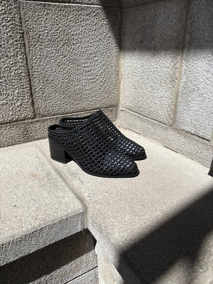 "INTENTIONALLY | Mules "CAPS" - Noir