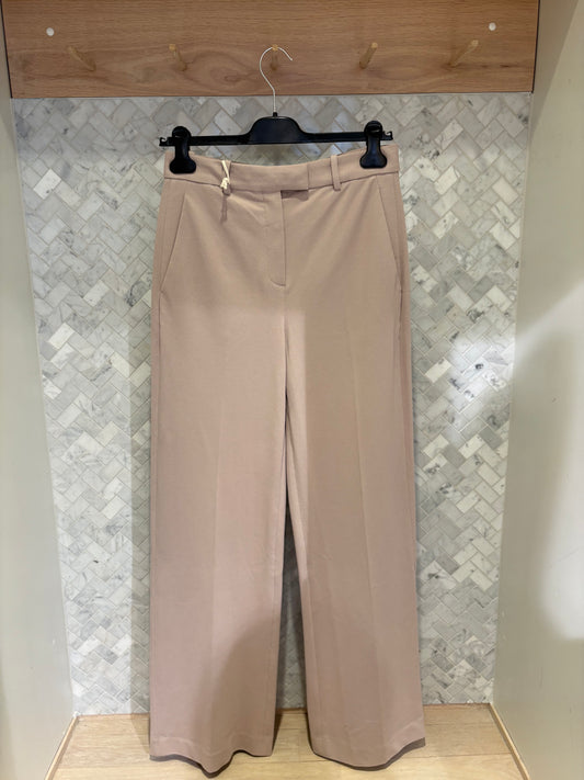 CIRCOLO 1901 | Pantalon "MASCULINE" - Rose