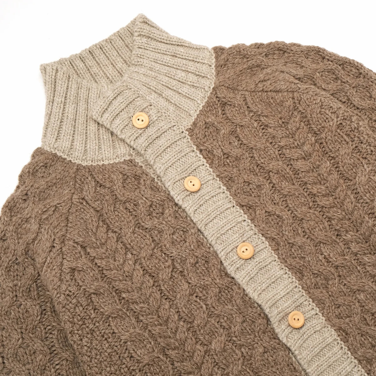 Outclass | Cardigan à col roulé en tricot torsadé - Taupe