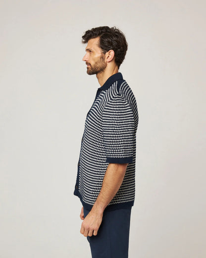 Peregrine | La chemise ''Island Crochet'' - Bleu marine