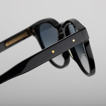 Steve McQueen Eyewear | Les lunettes de soleil ''JOSH''  | Noir 028