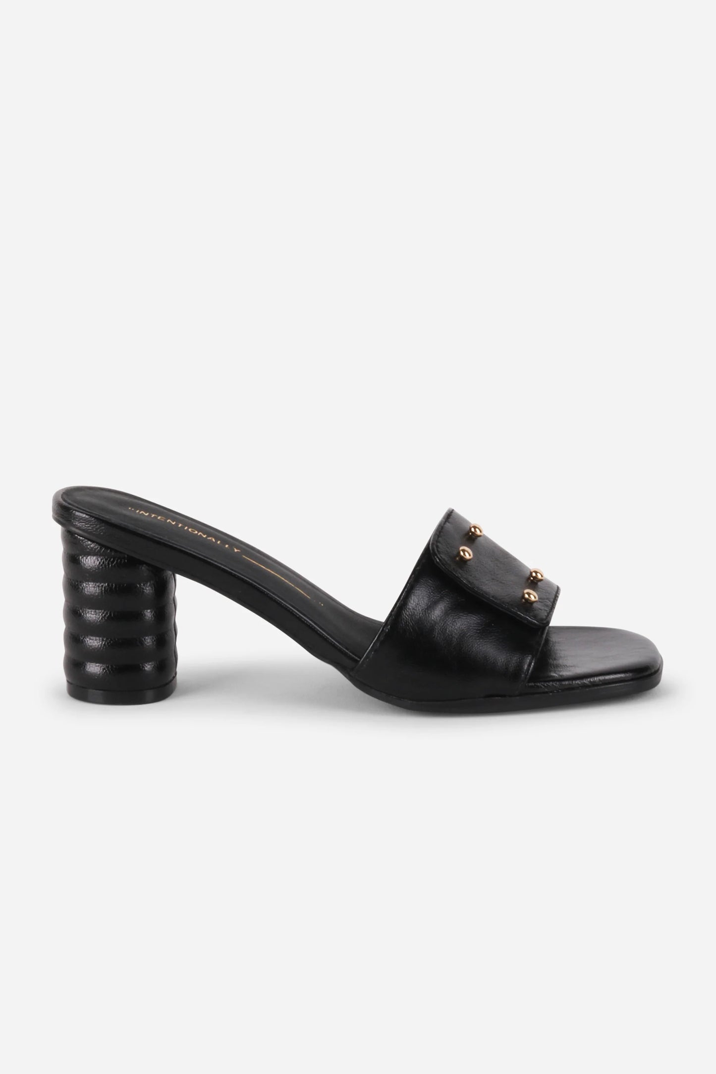 INTENTIONALLY___ | Chaussure "Kizmit" | Noir