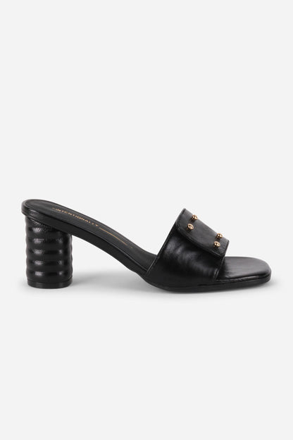 INTENTIONALLY___ | Chaussure "Kizmit" | Noir