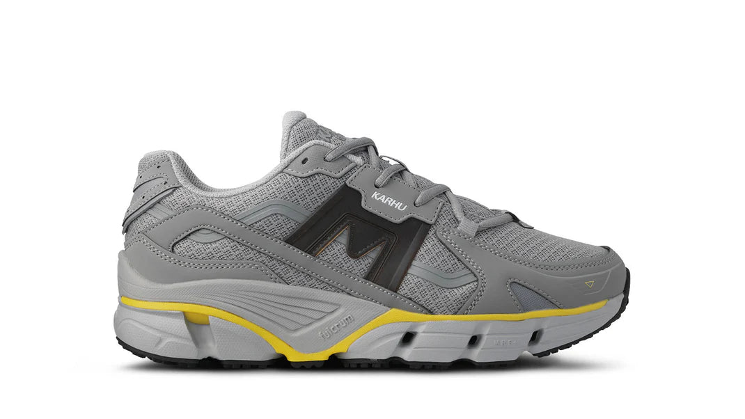 Karhu | baskets "Super Fulcrum" - Gris reflectif