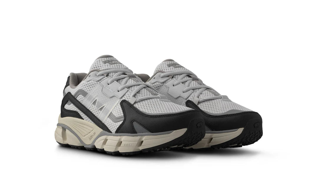 Karhu | baskets "Super Fulcrum" - Jet black