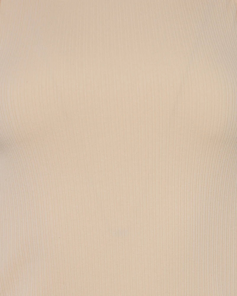 MINIMUM | Camisole 'Lila' | Crème de pêche