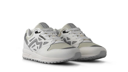 KARHU | Baskets " Legacy 96 " - Couleur Cloud Dancer / Limestone