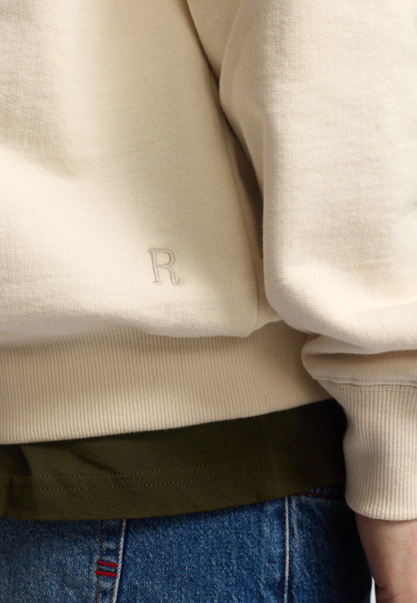 Revolution |Sweat-shirt ample à col rond / 2060 REV - Blanc cassé