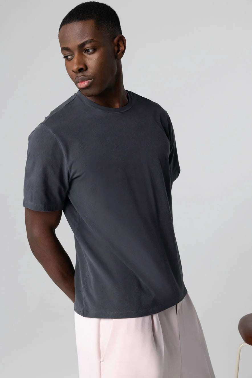 Majestic Filatures | T-shirt en cotton bio - Charbon
