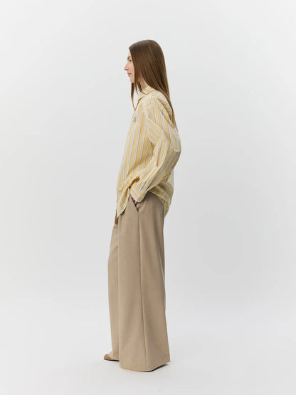SOFIE SCHNOOR | La chemise oversize 'MERCYSW' - Rayures jaune pâle