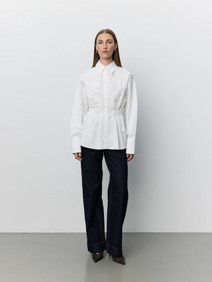 SOFIE SCHNOOR | La chemise ajustée ''Mikra'' à plis - Blanche