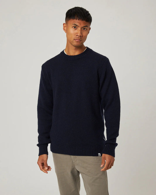 Peregrine | Le pull à col rond ''Makers Stitch'' - Marine
