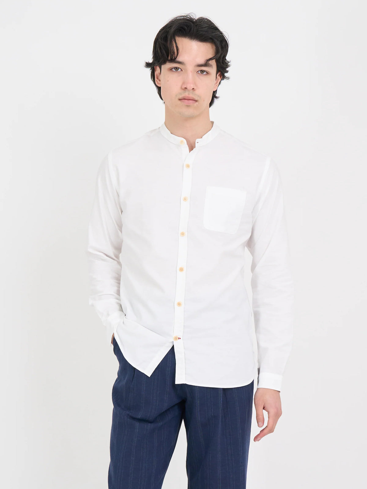 Oliver Spencer | Chemise à manches longues à col rond "Grandad" - Blanc Brecon