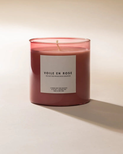 POURED New York | Bougie - Voile en rose ( 10 oz )