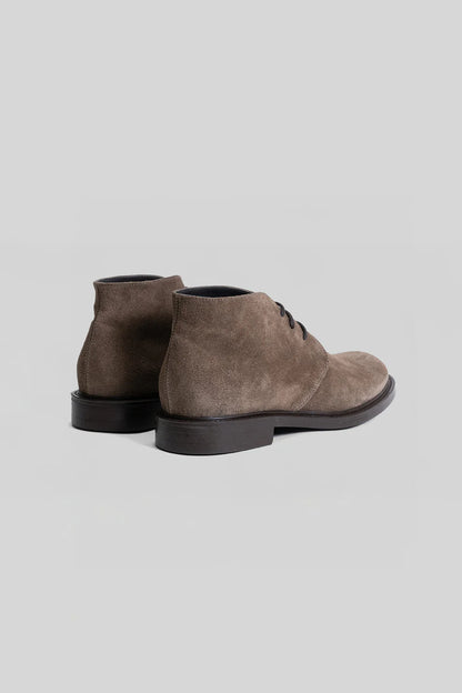 Robert Barakett | Bottes chukka en daim ''Nicky'' - Tabac