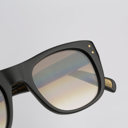 Steve McQueen Eyewear | Les lunettes de soleil ''RACE''  - Noir Mat