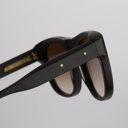 Steve McQueen Eyewear | Les lunettes de soleil ''RACE''  - Noir Mat