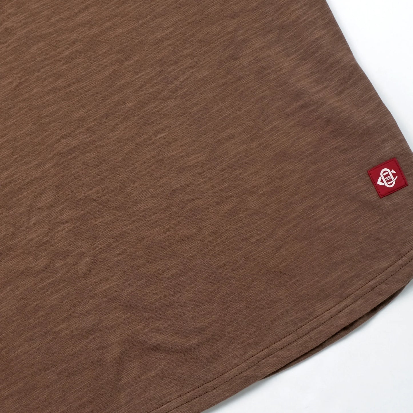 Outclass | T-shirt en cotton slub à col henley - Mocha