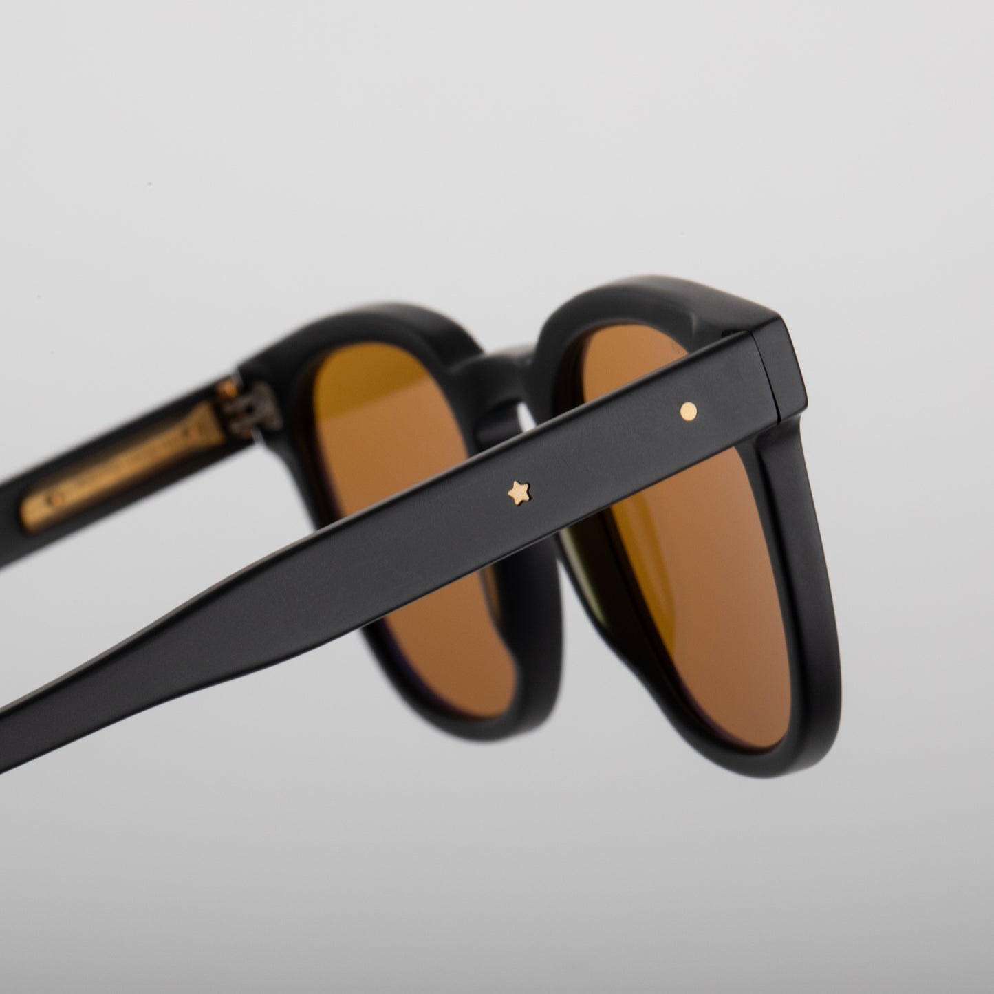 Steve McQueen Eyewear | Les lunettes de soleil ''SAN CLEMENTE''  - Noir Mat