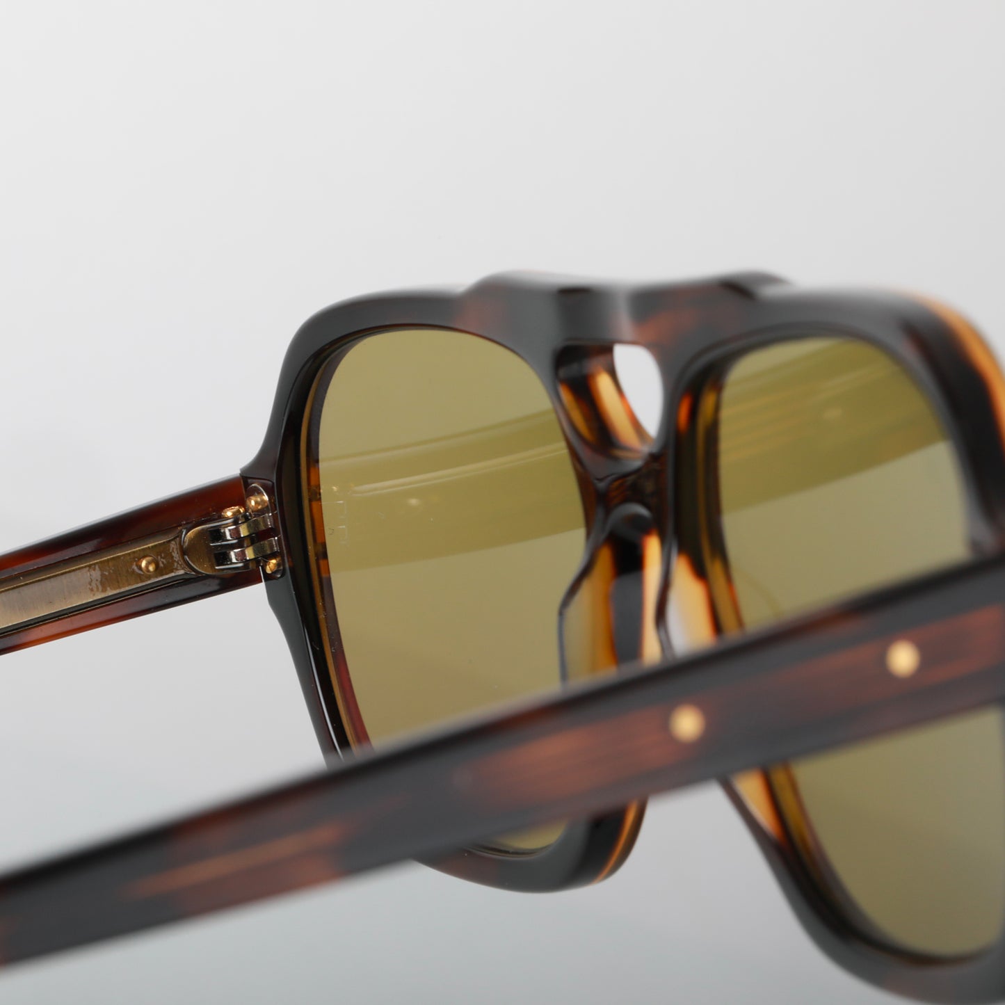 Steve McQueen Eyewear | Les lunettes de soleil ''SEBRING''  - Cola