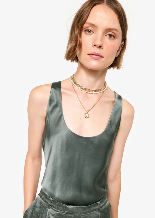 CAMI NYC | Camisole en soie "Andressa" - vert sage