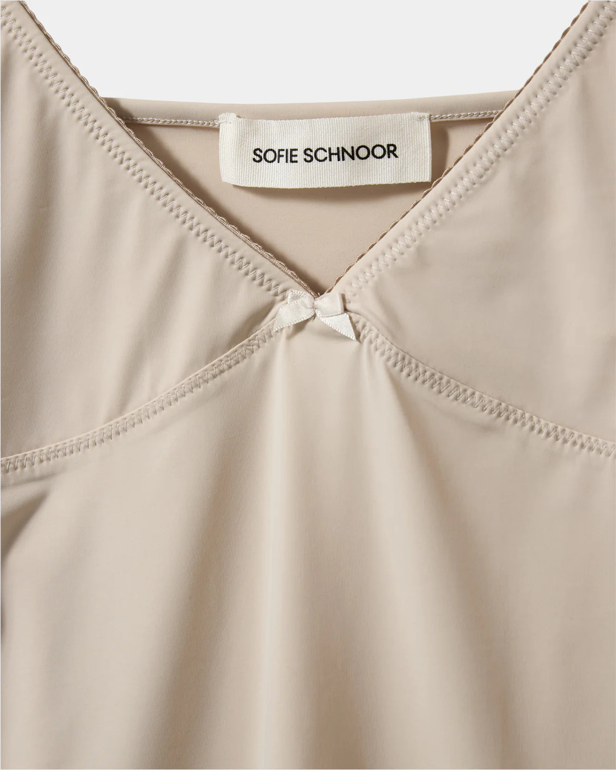 SOFIE SCHNOOR | Camisole ' VALERY'-Sable