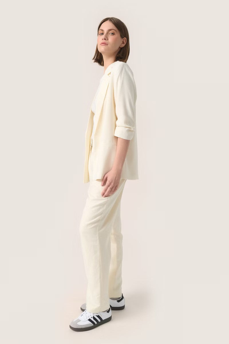 SOAKED IN LUXURY | Blazer "SHIRLEY" - Beige