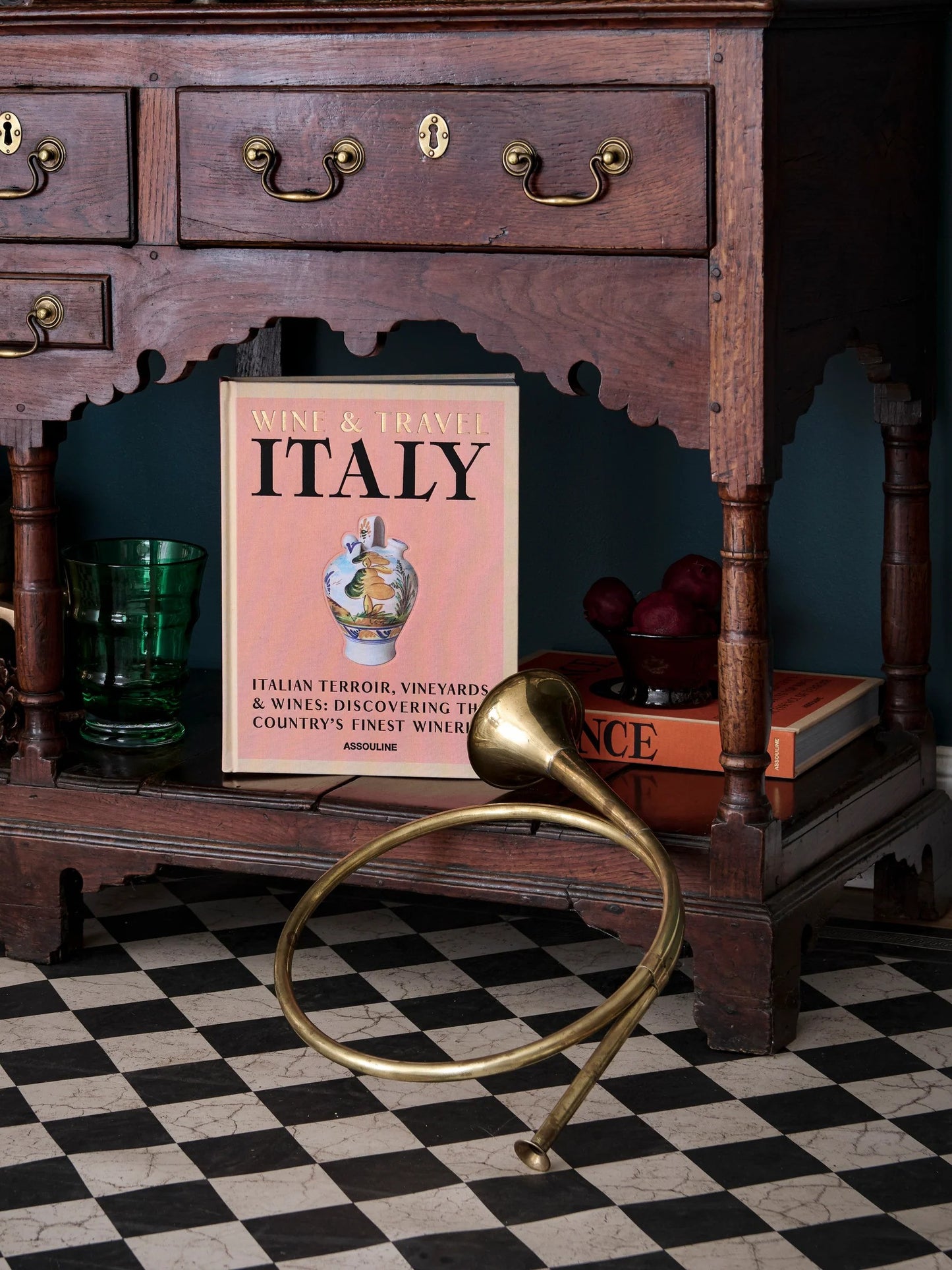 Assouline | Wine & Travel: Italy