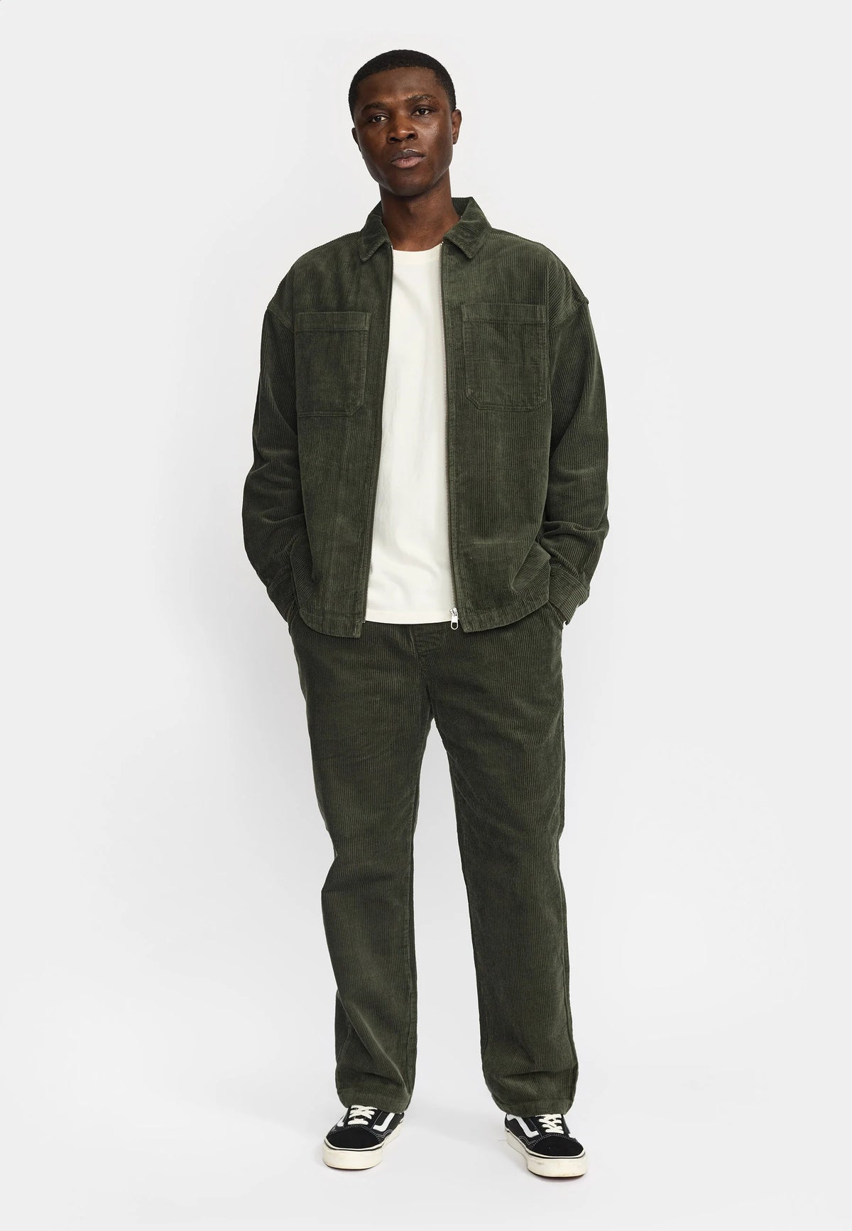 Revolution | Surchemise en corduroy zippée 3268 - Vert militaire