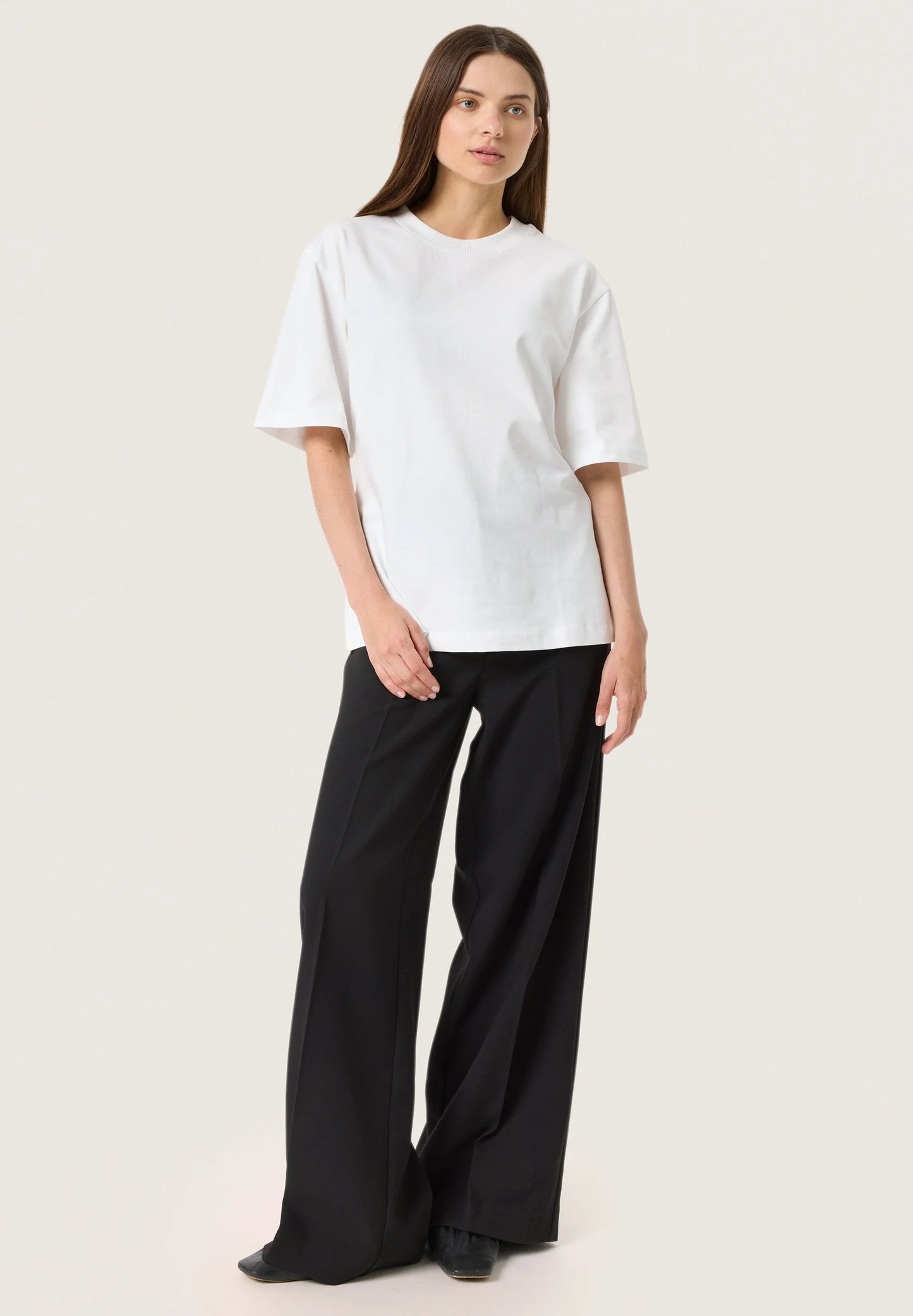 SOAKED IN LUXURY | Tee-shirt "COREEN" - Blanc